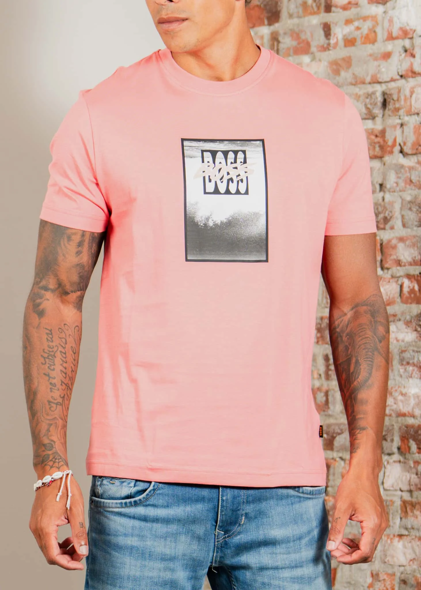 Te dj - light pastel red