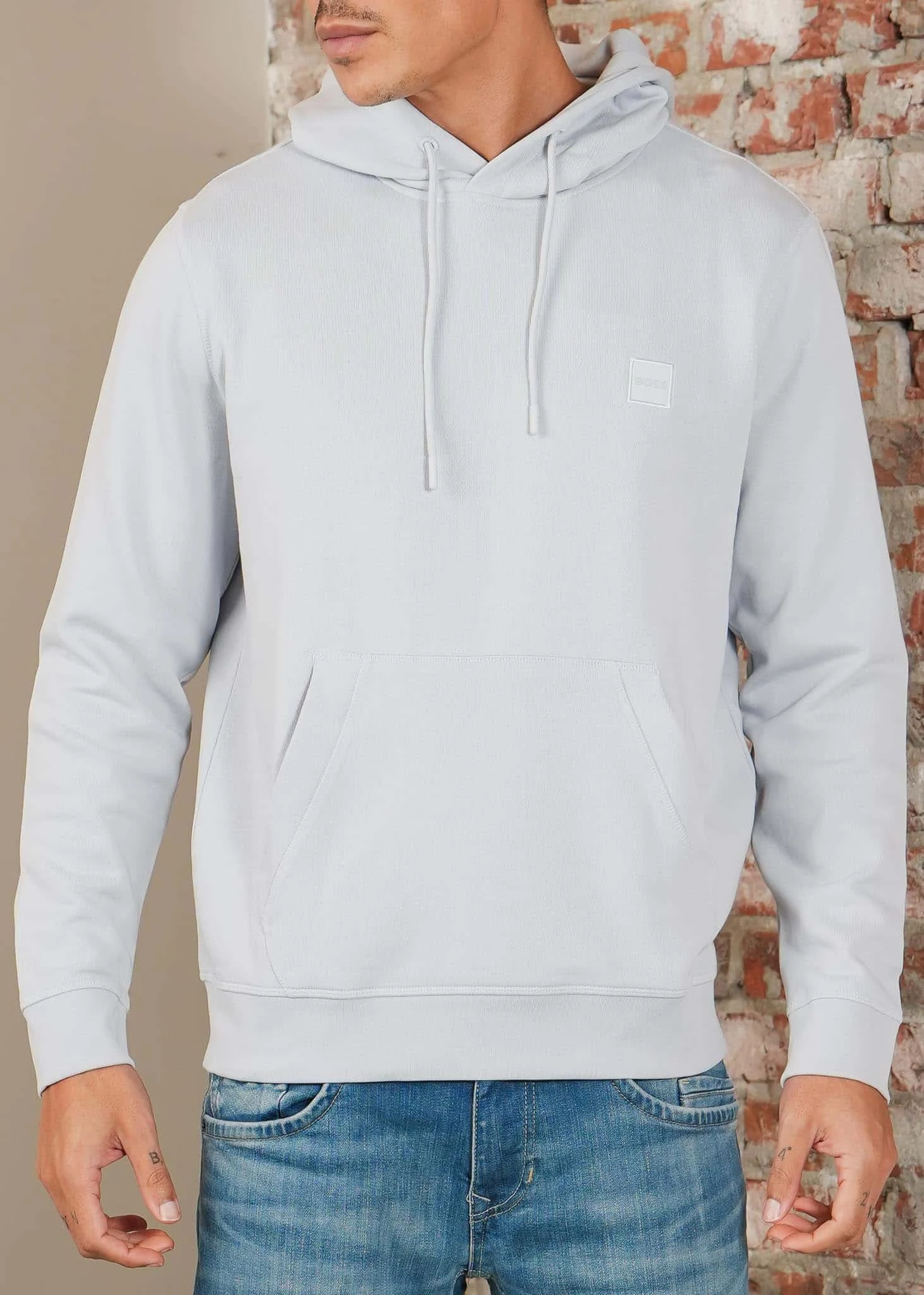 Wetalk - light pastel grey