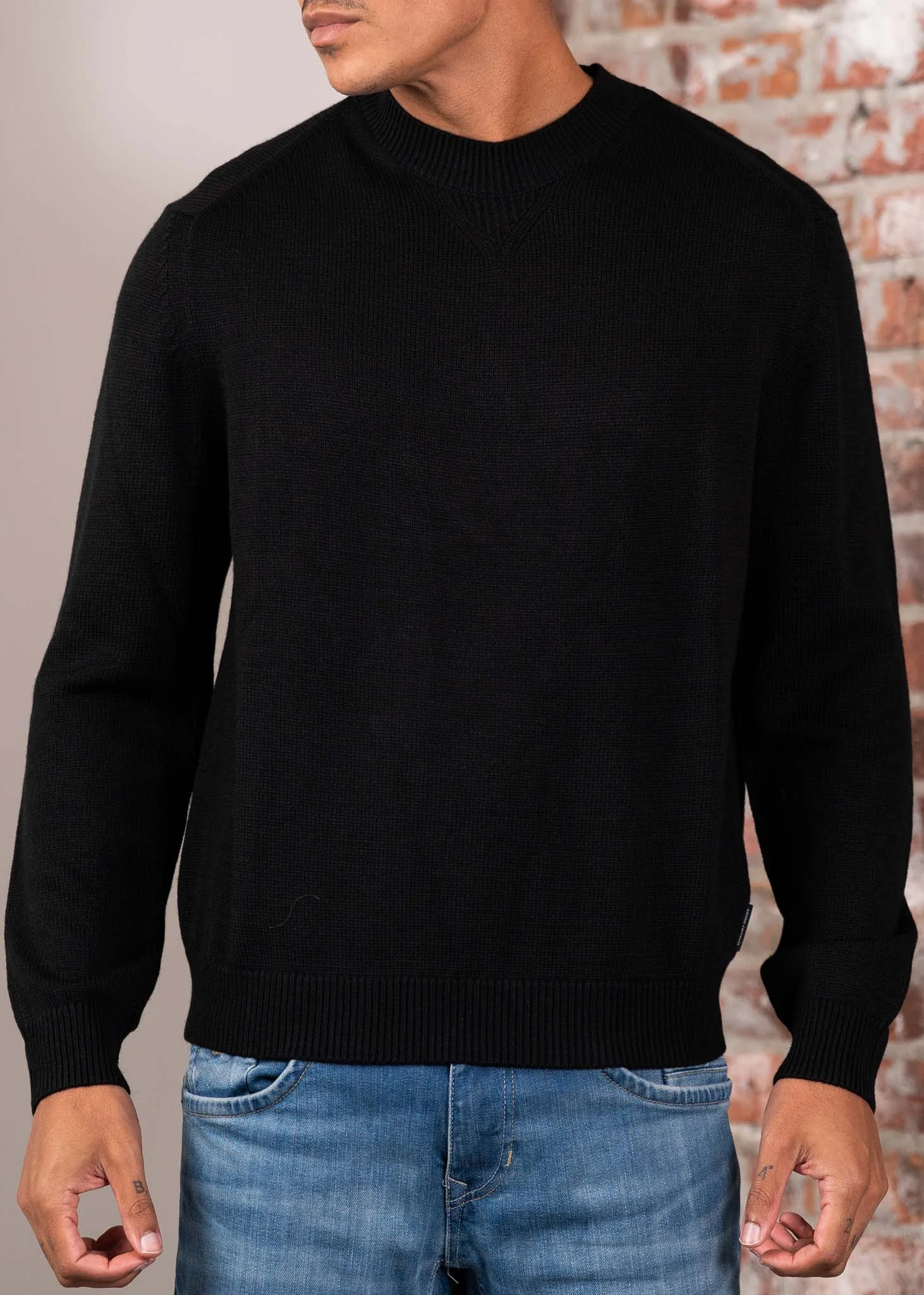 Pullover - black