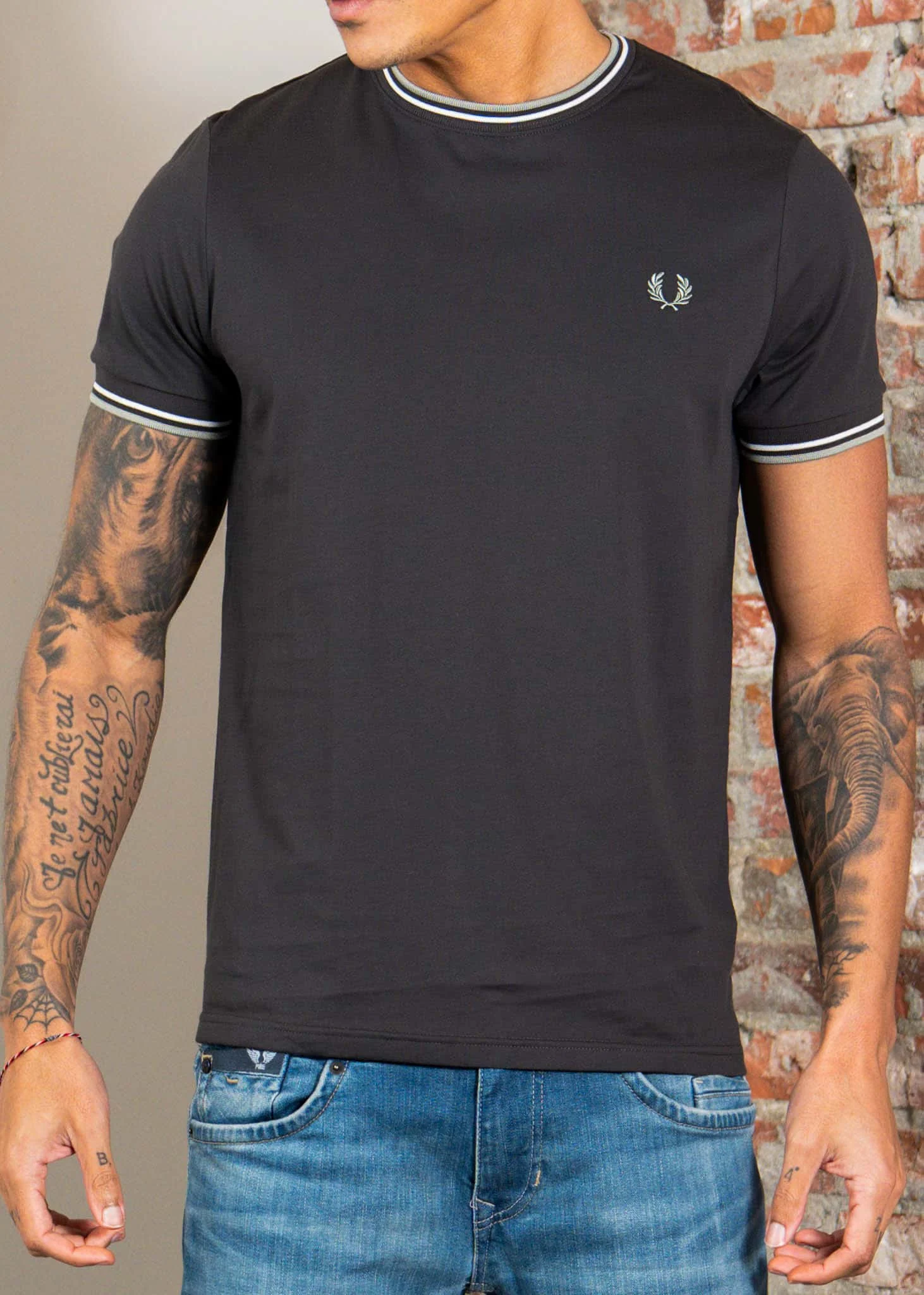 Twin tipped t-shirt - anchor grey ecru seagrass