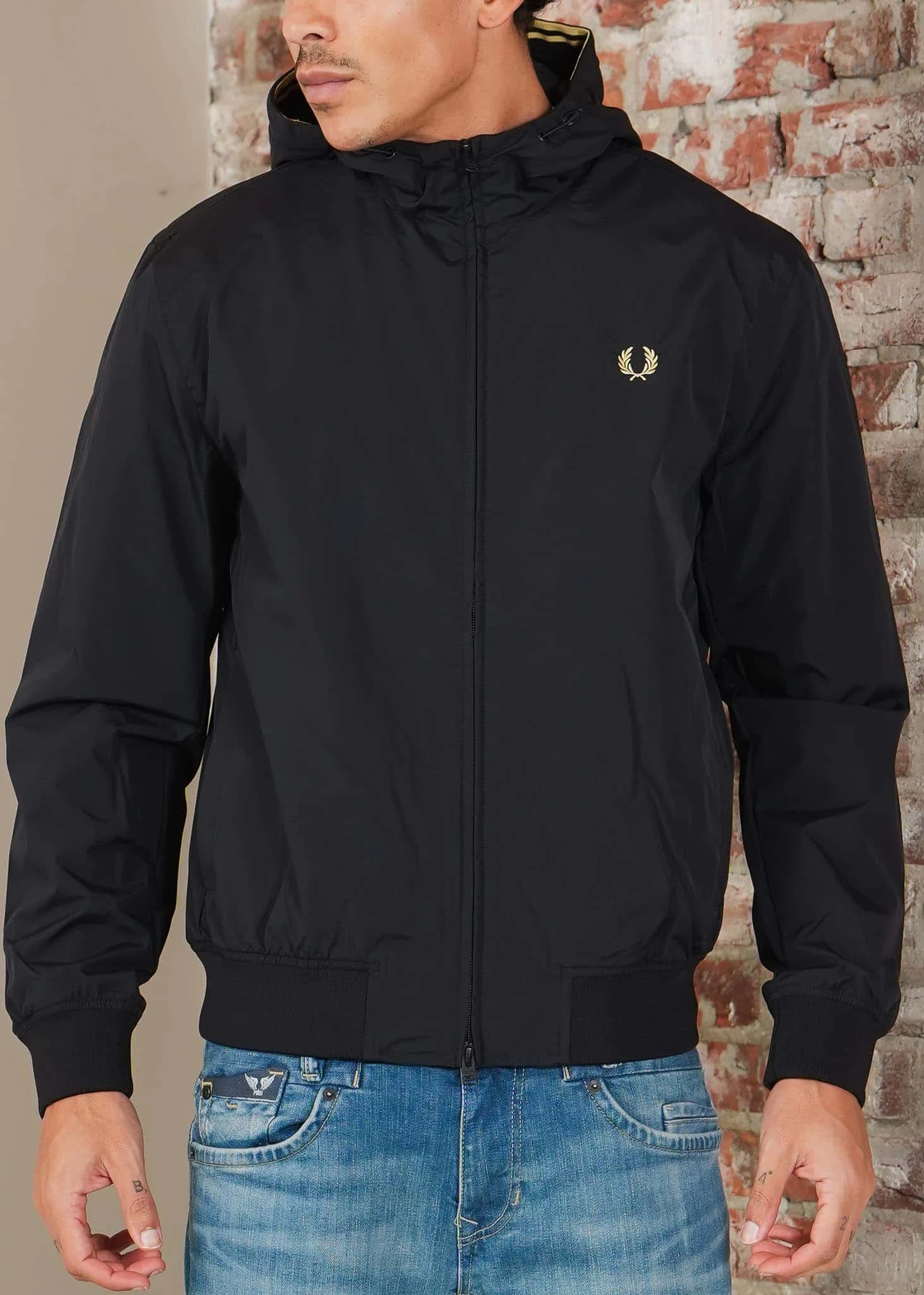 Hooded brentham jacket - black