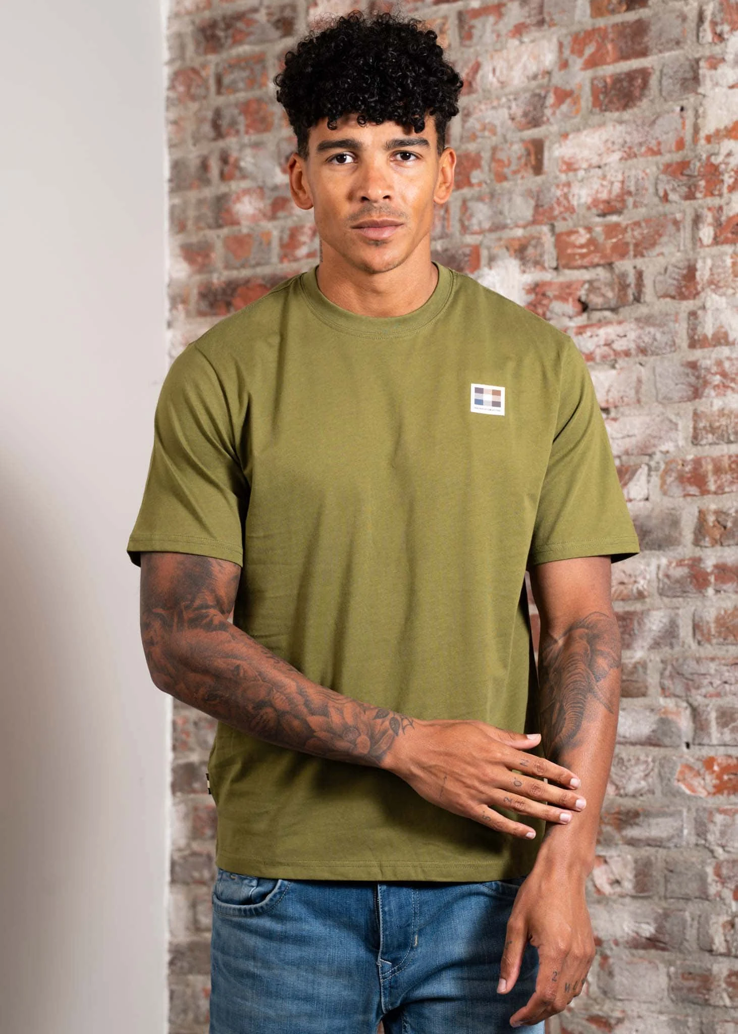 Rubber patch t-shirt - army green