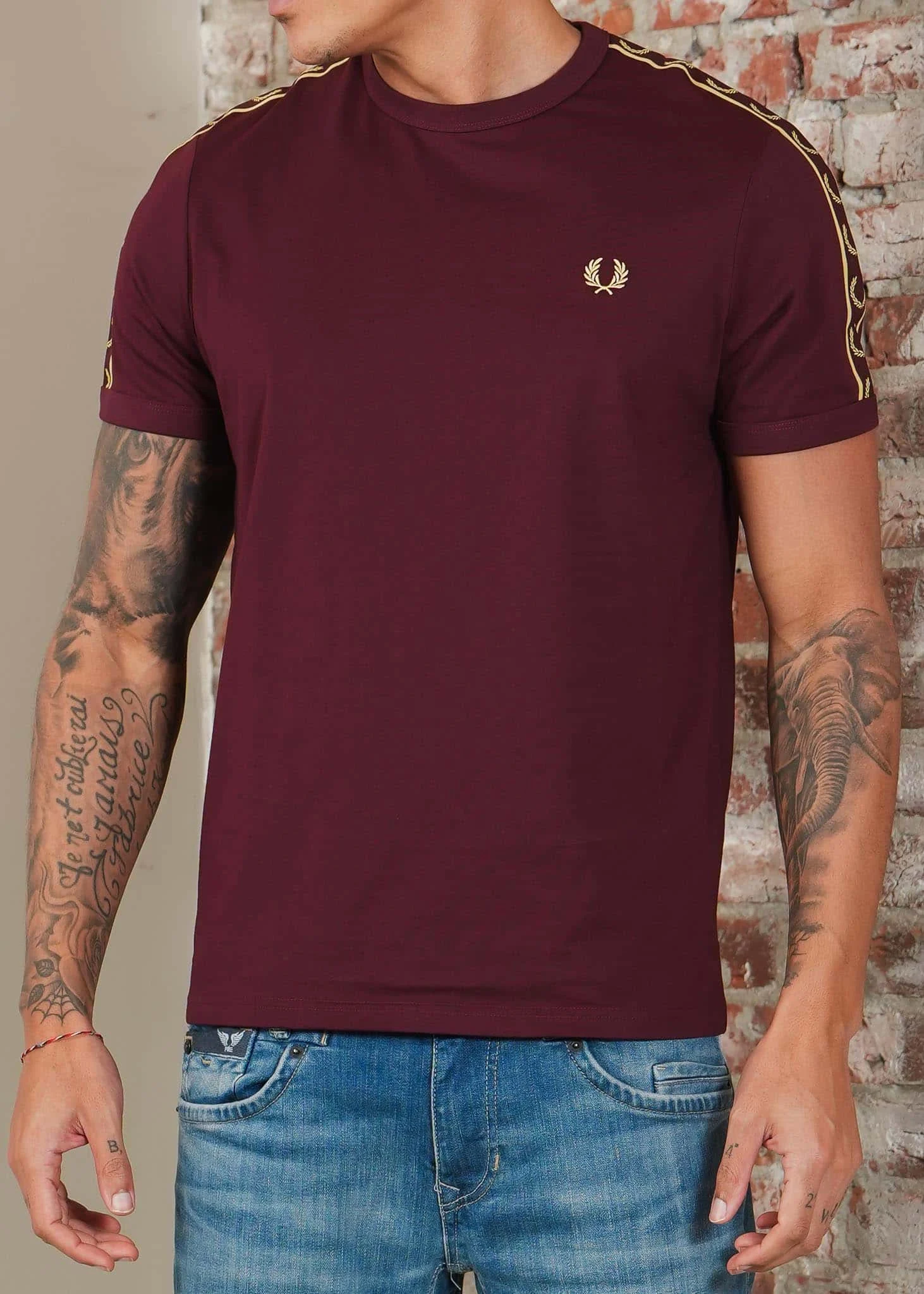 Contrast tape ringer t-shirt - oxblood champagne