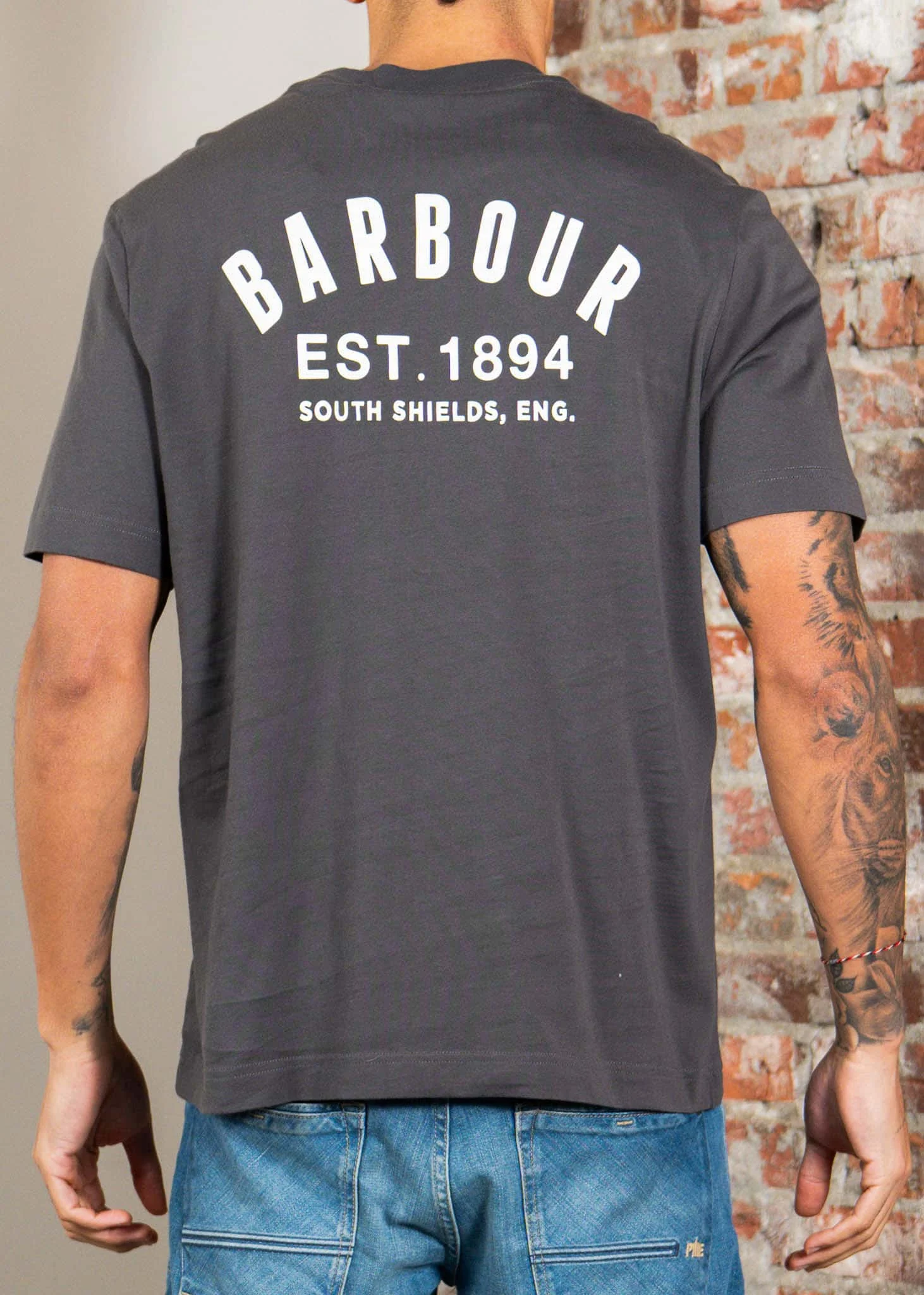 Barbour packling relaxed graphic t-shirt - asphalt